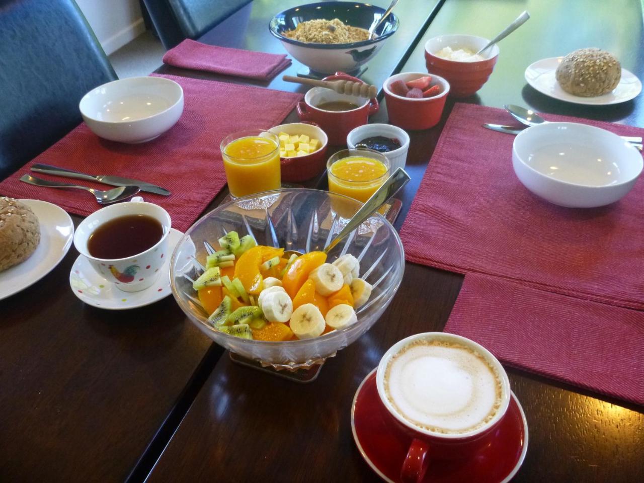 Lupin Lodge Bed & Breakfast เทาโป ภายนอก รูปภาพ